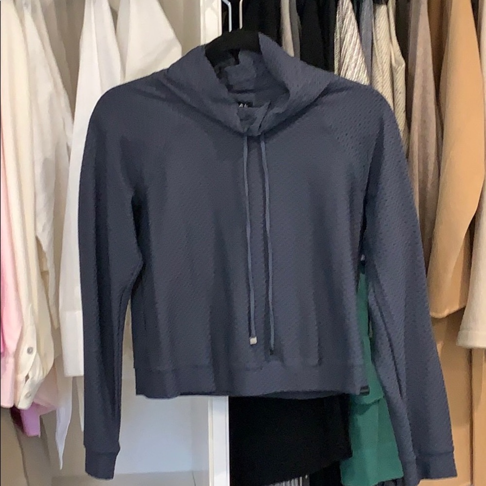 Koral athletic pullover size small